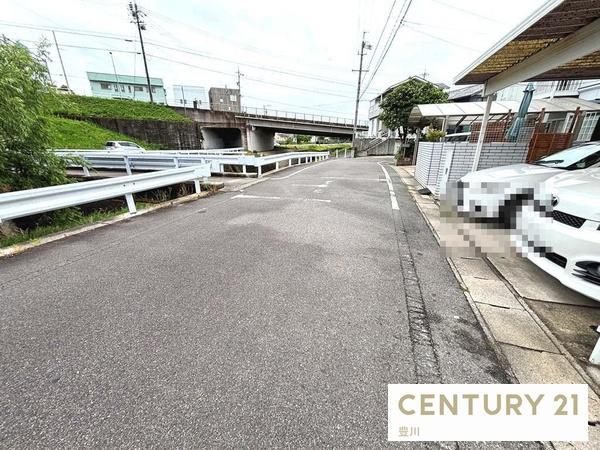 豊田市上野町８丁目の中古一戸建て