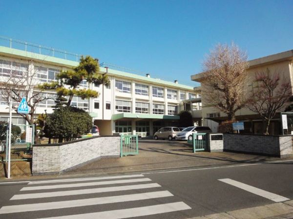 シャンボール若松(岡崎市立岡崎小学校)