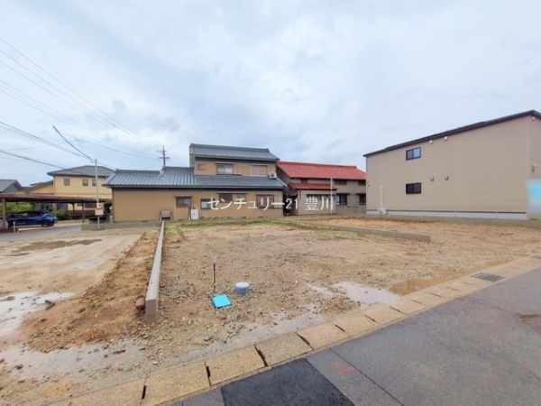 西尾市寺津町北馬場の新築一戸建
