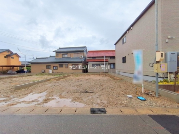 西尾市寺津町北馬場の新築一戸建