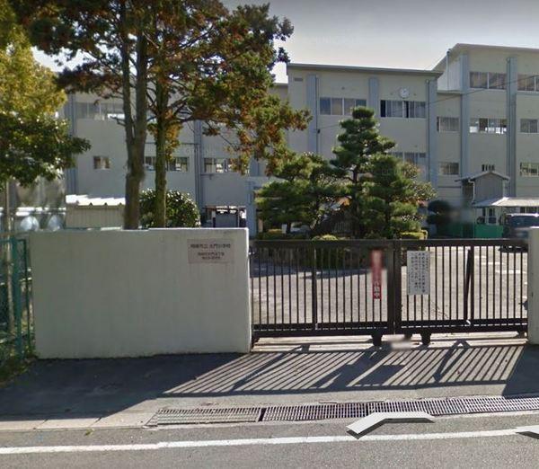 中央マンション大門(岡崎市立大門小学校)