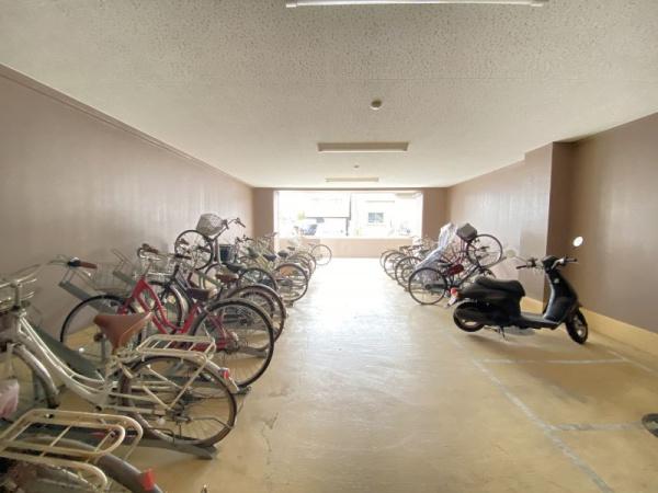 中央マンション大門