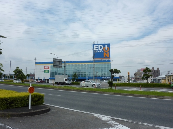 豊田市千足町10丁目の中古一戸建て(エディオン豊田本店)