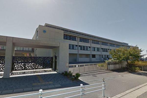 ライオンズマンション三好ヶ丘第2(みよし市立黒笹小学校)