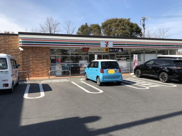 ライオンズマンション三好ヶ丘第2(セブンイレブンみよし三好丘5丁目店)