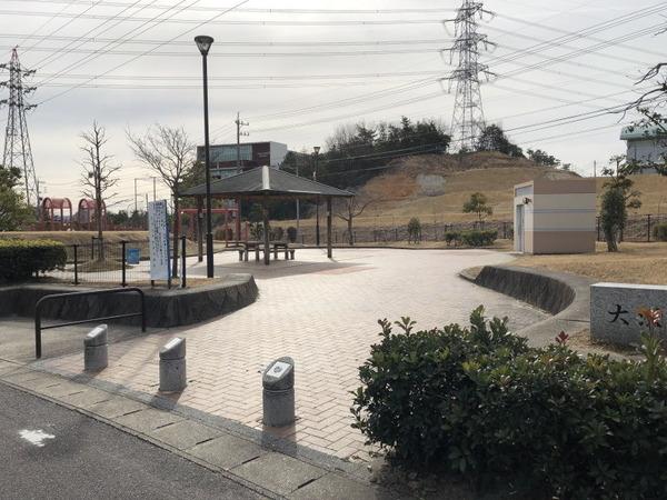 ライオンズマンション三好ヶ丘第2(大沢公園)