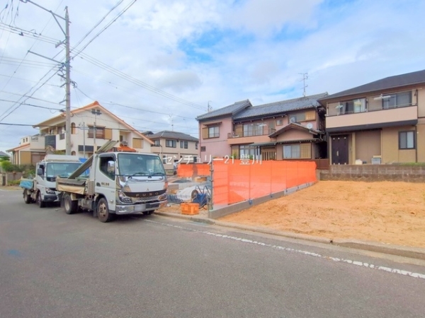 岡崎市羽根町字陣場の新築一戸建