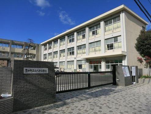 ソシアルセイワ豊田山之手　再生マンション(豊田市立山之手小学校)