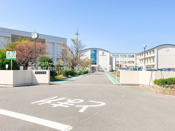 西尾市新渡場町万日の新築一戸建(西尾市立鶴城中学校)