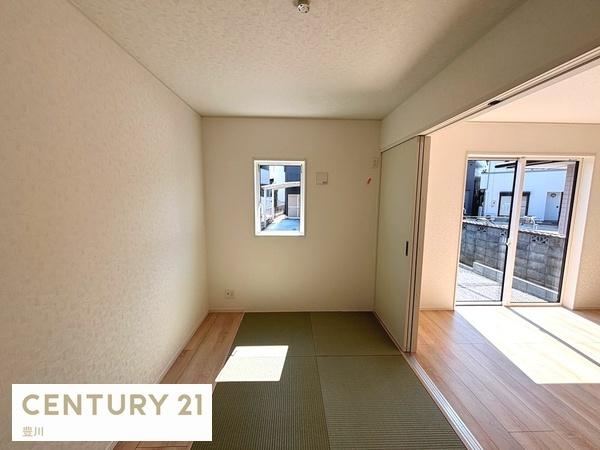 豊田市小坂町１０丁目の新築一戸建