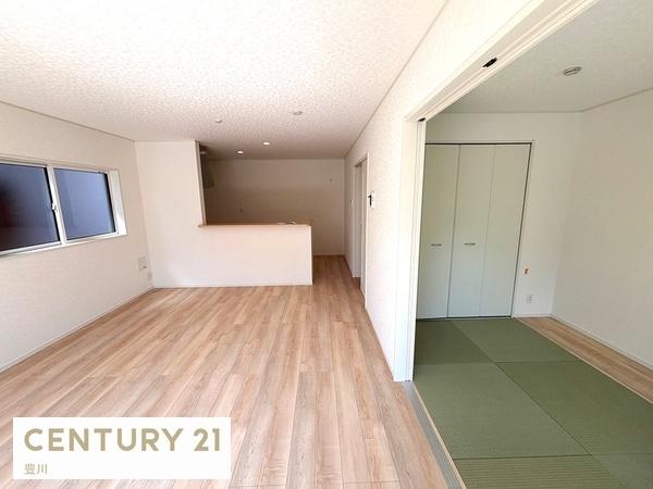豊田市小坂町１０丁目の新築一戸建