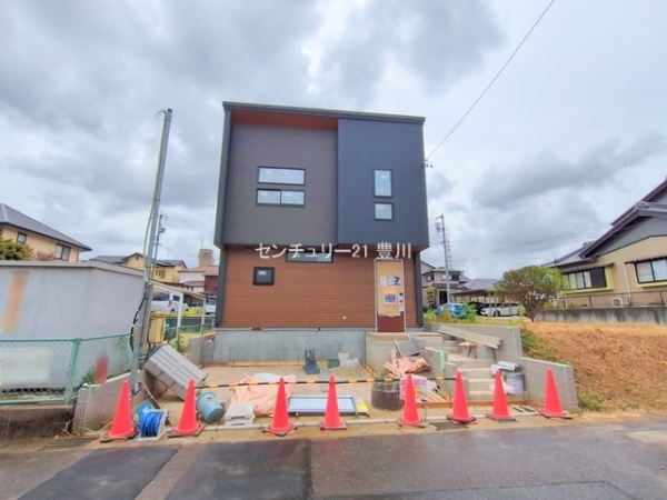豊田市三軒町２丁目の新築一戸建