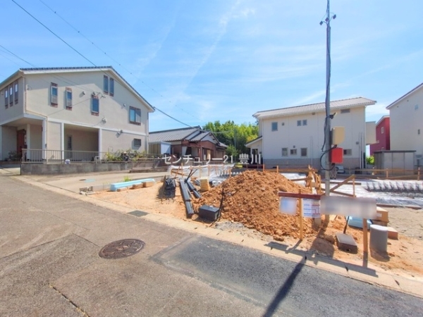 豊田市鴛鴨町中高根の新築一戸建