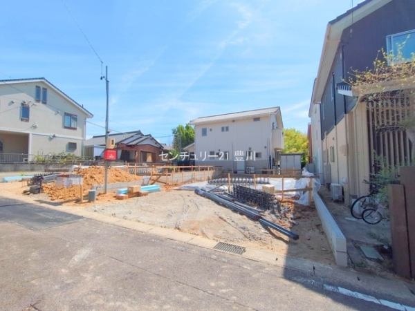 豊田市鴛鴨町中高根の新築一戸建