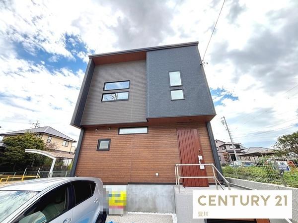 豊田市三軒町２丁目の新築一戸建