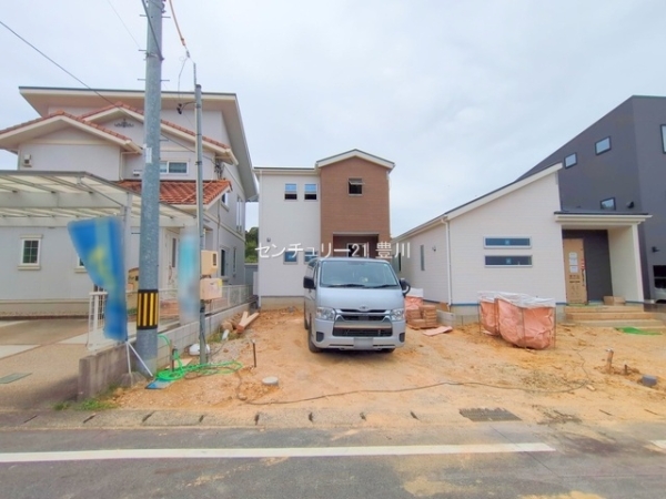 豊田市西中山町新左屋敷の新築一戸建
