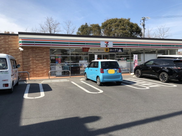 野村三好ヶ丘ヒルズ弐番館(セブンイレブンみよし三好丘5丁目店)