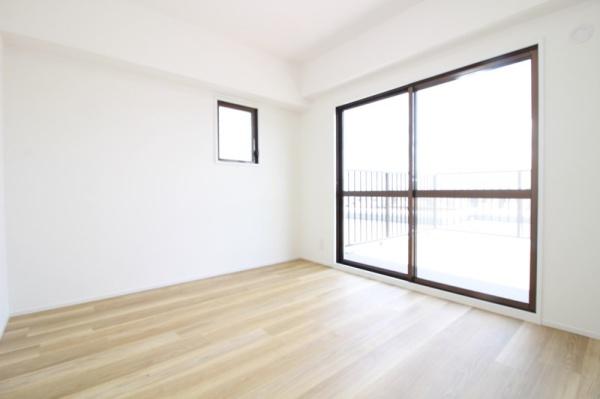 ガーデンヒルズ東大友 再生マンション(洋室)