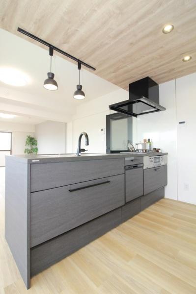 ガーデンヒルズ東大友　再生マンション