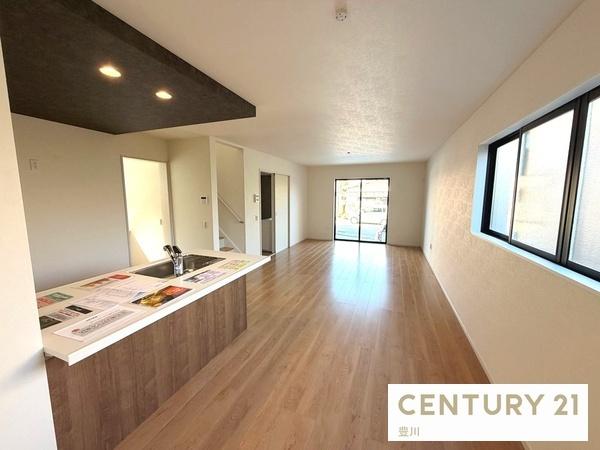 尾張旭市平子町中通の新築一戸建