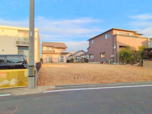 岡崎市上地５丁目の新築一戸建