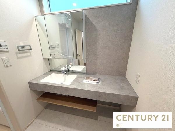 豊田市青木町２丁目の新築一戸建