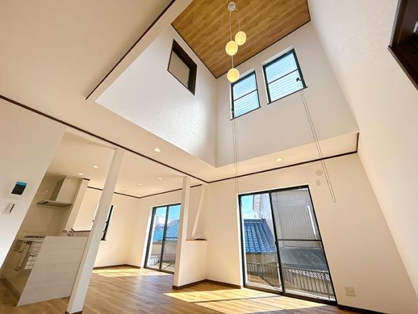 豊田市平山町6丁目　再生住宅