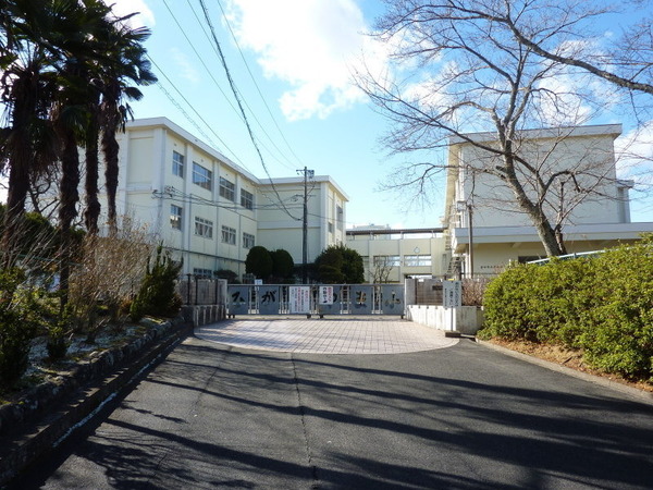 豊田市京ケ峰２丁目の中古一戸建て(豊田市立東山小学校)