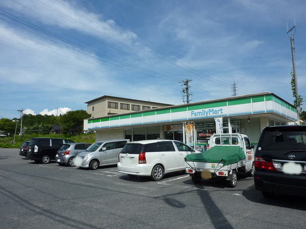 豊田市巴町カキタの中古一戸建て(ファミリーマート九久平店)