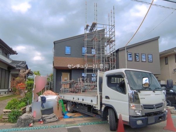 豊田市野見山町３丁目の新築一戸建