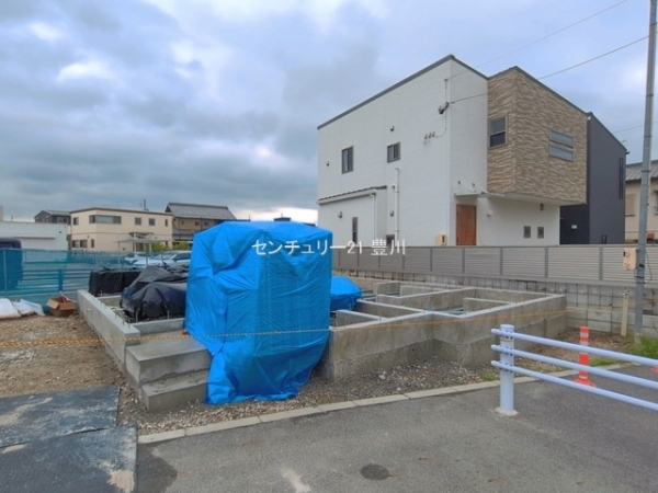 豊田市寺部町３丁目の新築一戸建