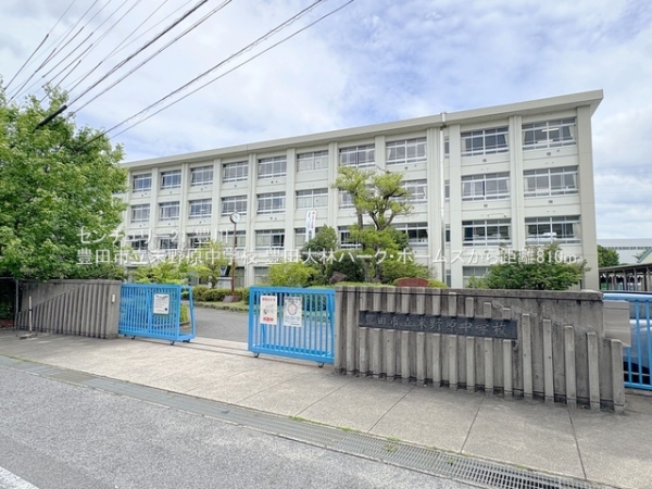 豊田大林町パーク・ホームズ　再生マンション(豊田市立末野原中学校)