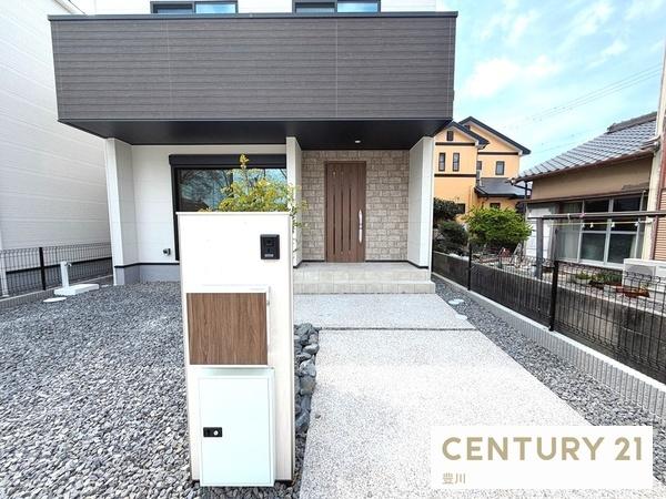 岡崎市中島町字薬師の新築一戸建