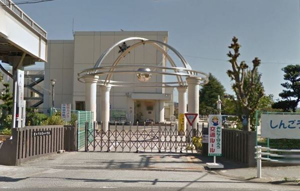 ホワイトシャトー豊田(豊田市立前山小学校)