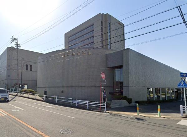 レインボー苗場(瀬戸信用金庫本店)