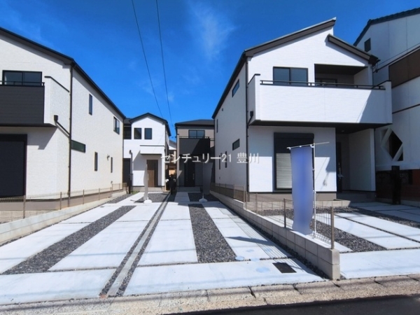 瀬戸市高根町２丁目の新築一戸建