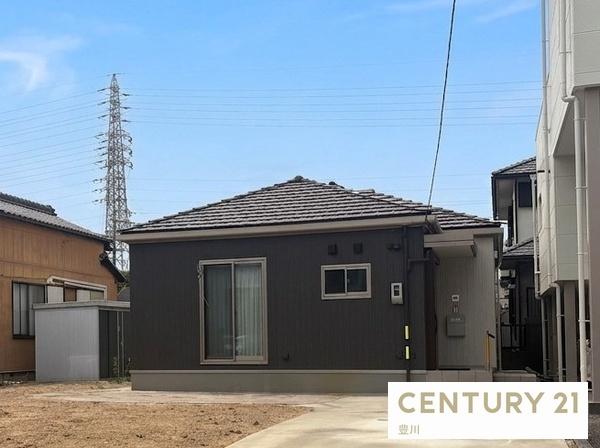 岡崎市六名東町の中古一戸建