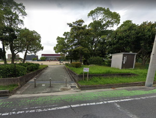 岡崎市六名東町の土地(六名公園)