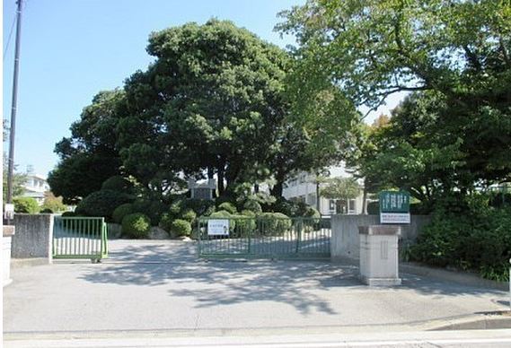 岡崎市井田町字１丁目の新築一戸建(岡崎市立井田小学校)