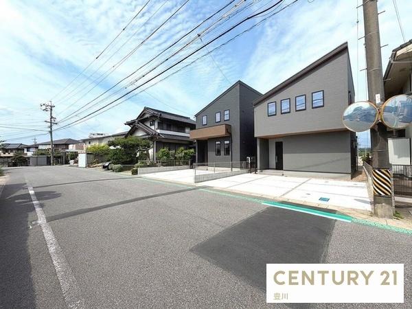 豊田市野見山町３丁目の新築一戸建
