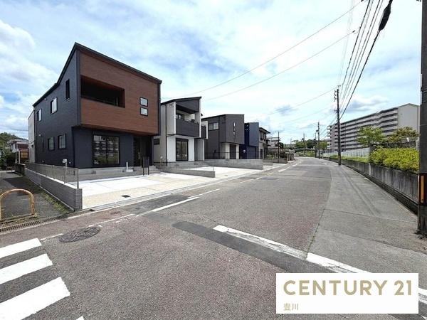 瀬戸市原山台８丁目の新築一戸建