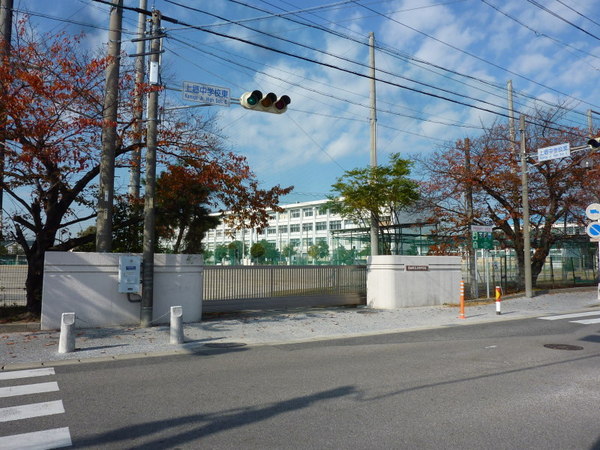 豊田市畝部東町川田の新築一戸建(豊田市立上郷中学校)