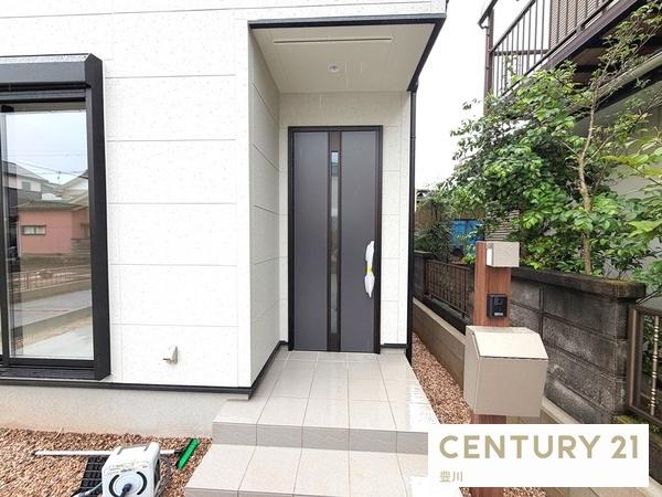 岡崎市元能見町の新築一戸建