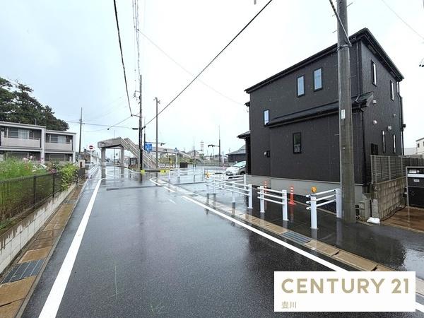 豊田市寺部町３丁目の新築一戸建
