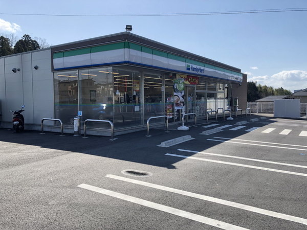 豊田市乙部ケ丘４丁目の中古一戸建て(ファミリーマート豊田保見ケ丘店)
