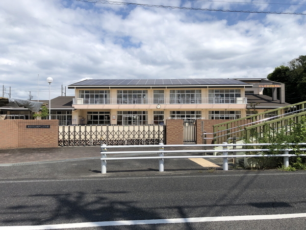 豊田市平戸橋町の新築一戸建(豊田市立越戸こども園)