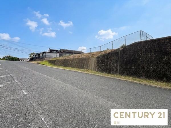 豊田市勘八町中根の土地