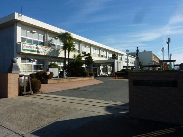 イトーピア豊田Ⅱ(豊田市立崇化館中学校)