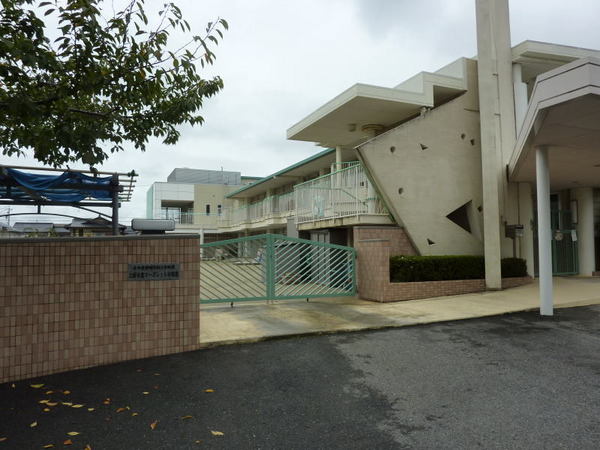 みよし市福谷町蔵屋敷の新築一戸建(名古屋柳城短期大学附属三好丘聖マーガレット幼稚園)
