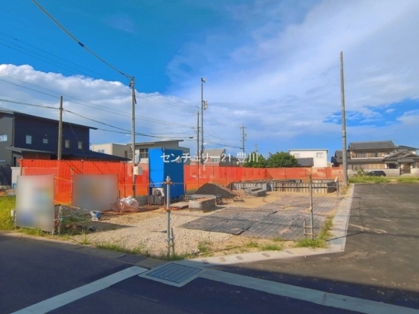 岡崎市昭和町字中屋敷の新築一戸建
